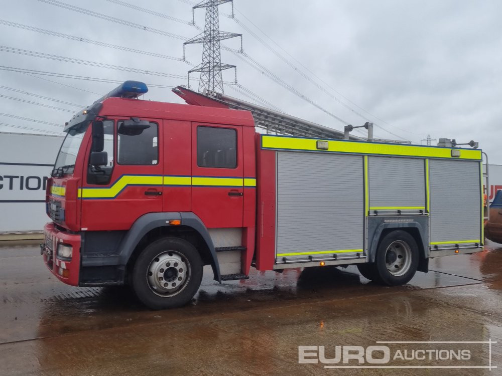 2002 MAN 4x2 Fire Engine, Automatic Gearbox (Reg. Docs. Available) - İtfaiye aracı: fotoğraf 1 2002 MAN 4x2 Fire Engine, Automatic Gearbox (Reg. Docs. Available) - İtfaiye aracı: fotoğraf 1
