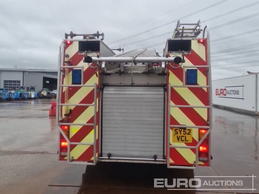 2002 MAN 4x2 Fire Engine, Automatic Gearbox (Reg. Docs. Available) - İtfaiye aracı: fotoğraf 4 2002 MAN 4x2 Fire Engine, Automatic Gearbox (Reg. Docs. Available) - İtfaiye aracı: fotoğraf 4