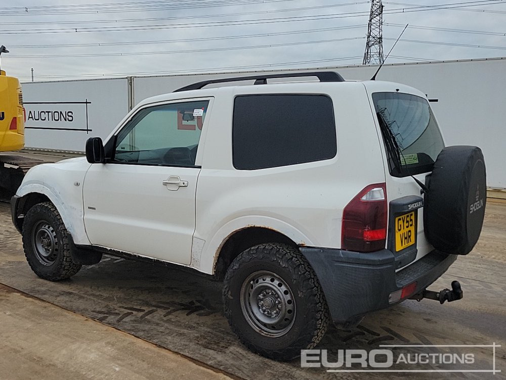 2005 Mitsubishi Shogun - SUV: fotoğraf 3 2005 Mitsubishi Shogun - SUV: fotoğraf 3