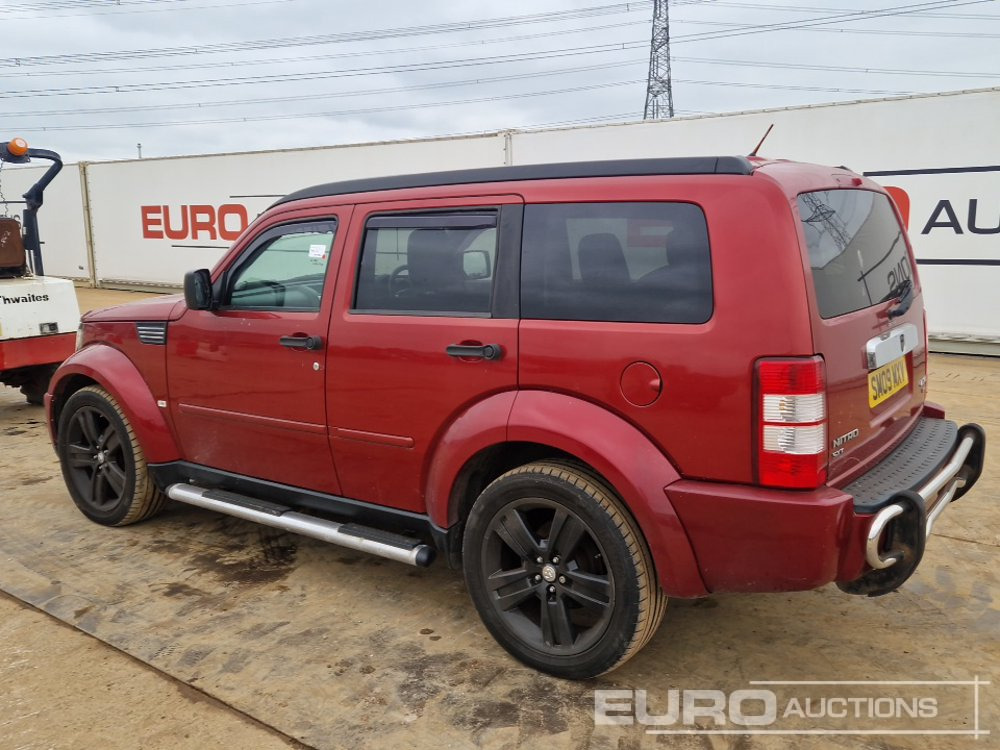 2009 Dodge Nitro - SUV: fotoğraf 3 2009 Dodge Nitro - SUV: fotoğraf 3