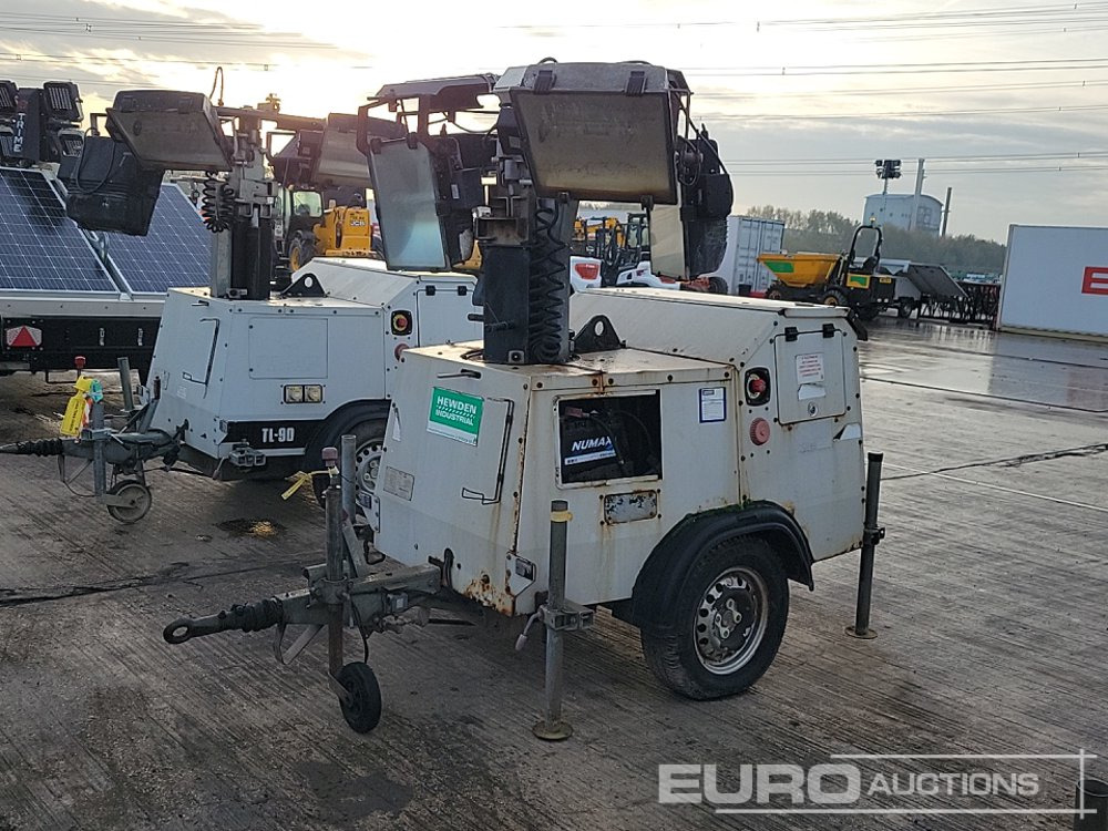 2010 SMC TL90 - Aydınlatma kulesi: fotoğraf 1 2010 SMC TL90 - Aydınlatma kulesi: fotoğraf 1