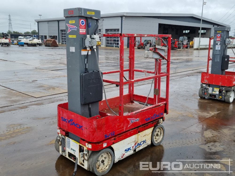 2011 SkyJack SJ12
SJ16 - Araçüstü platform: fotoğraf 5 2011 SkyJack SJ12
SJ16 - Araçüstü platform: fotoğraf 5
