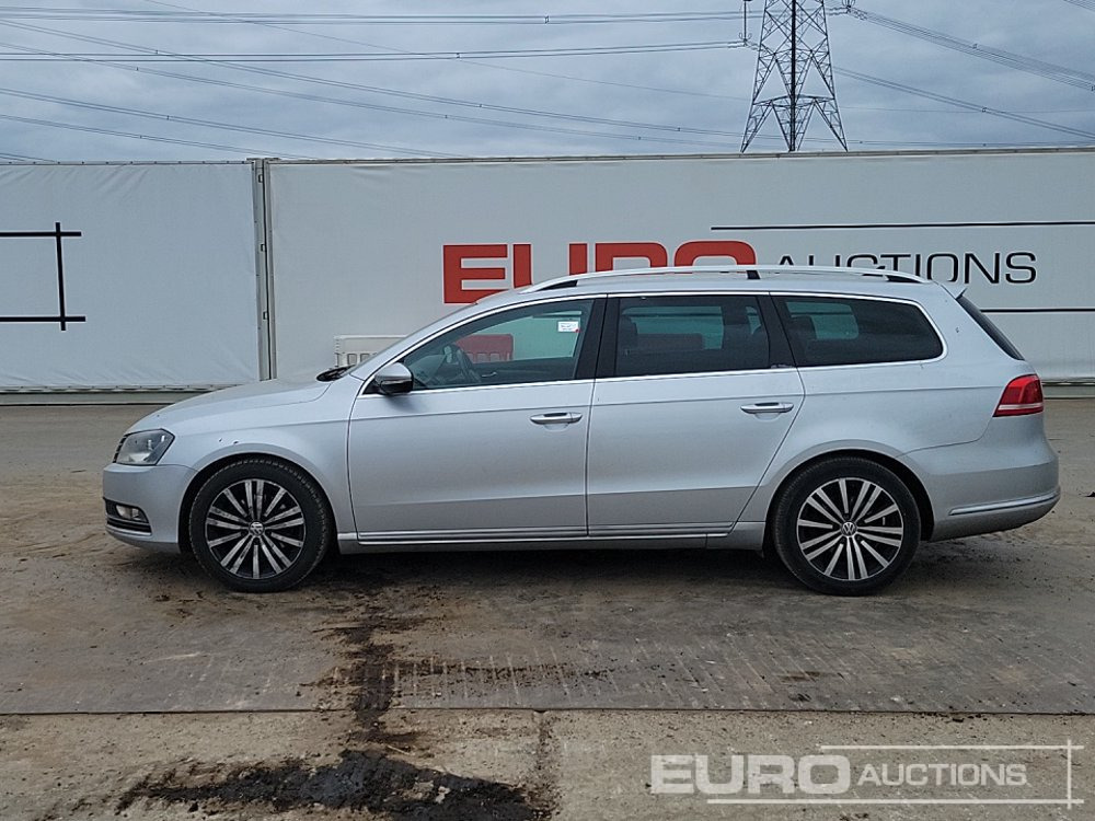 2011 Volkswagen Passat - Binek araba: fotoğraf 2 2011 Volkswagen Passat - Binek araba: fotoğraf 2