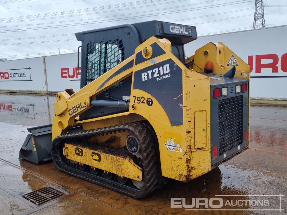 2012 Gehl RT210 - Mini yükleyici: fotoğraf 3 2012 Gehl RT210 - Mini yükleyici: fotoğraf 3