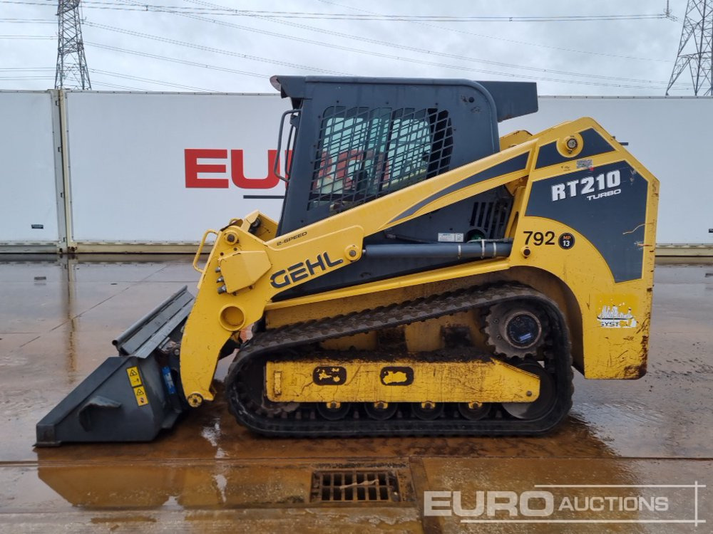 2012 Gehl RT210 - Mini yükleyici: fotoğraf 2 2012 Gehl RT210 - Mini yükleyici: fotoğraf 2