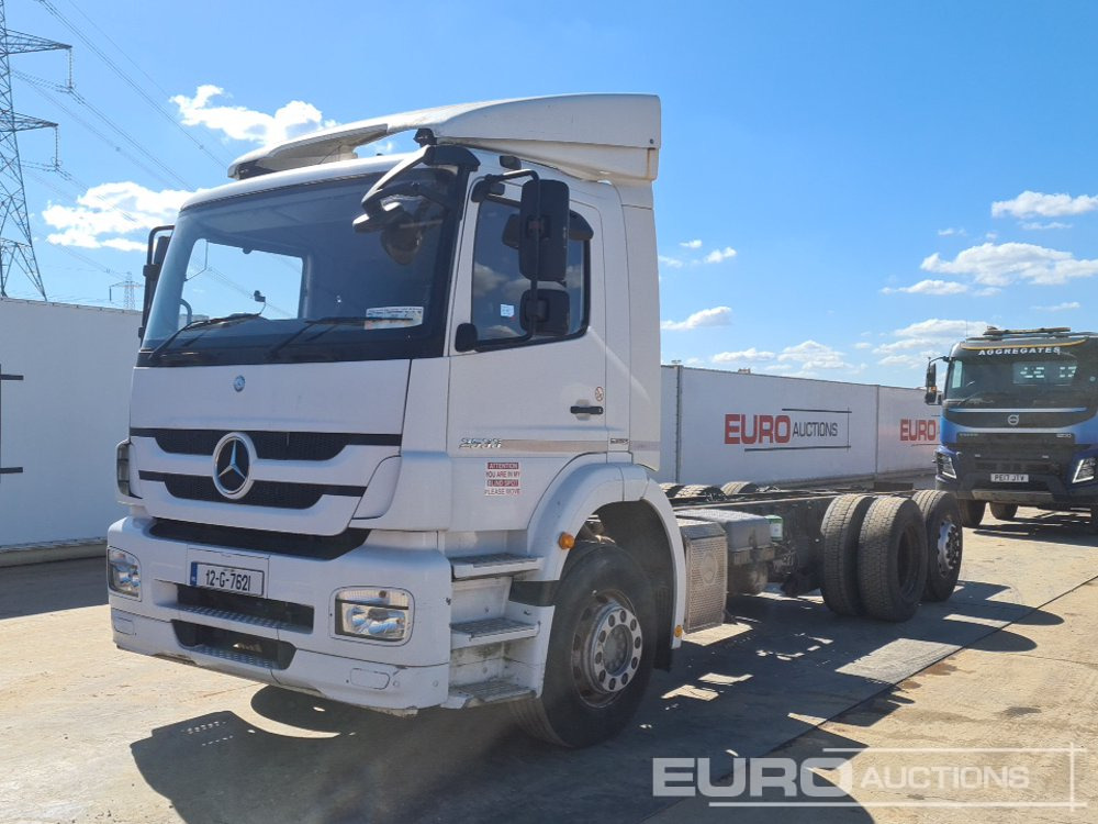 2012 Mercedes 2533 - Şasi kamyon: fotoğraf 1 2012 Mercedes 2533 - Şasi kamyon: fotoğraf 1