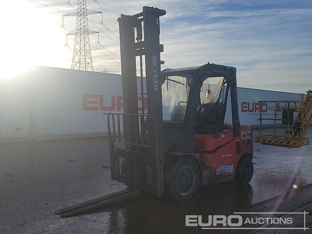 2013 Heli FD30G - Forklift: fotoğraf 1 2013 Heli FD30G - Forklift: fotoğraf 1