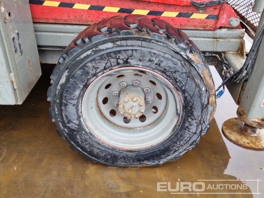 Araçüstü platform 2013 SkyJack SJ9250: fotoğraf 10