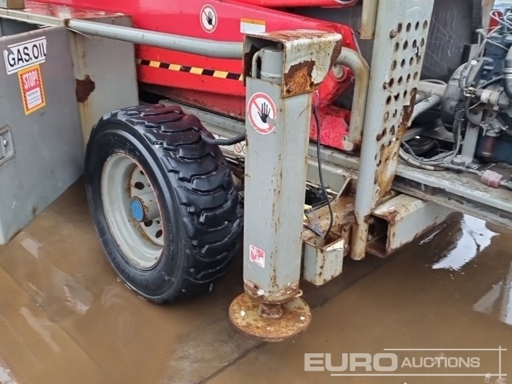 Araçüstü platform 2013 SkyJack SJ9250: fotoğraf 22