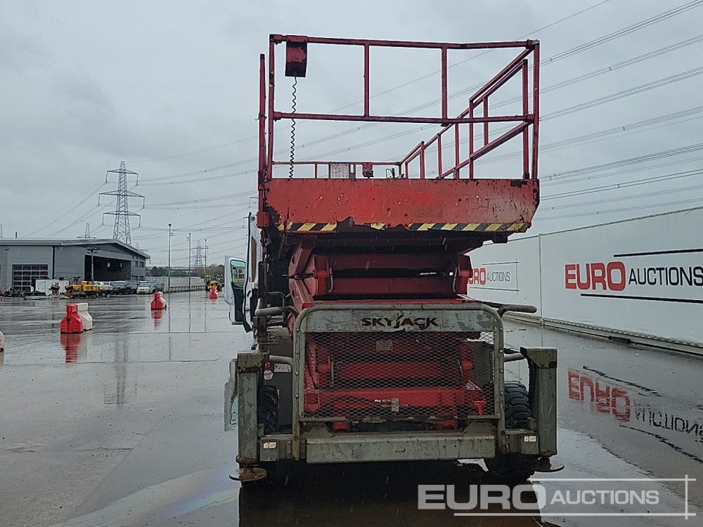2013 SkyJack SJ9250 - Araçüstü platform: fotoğraf 4 2013 SkyJack SJ9250 - Araçüstü platform: fotoğraf 4