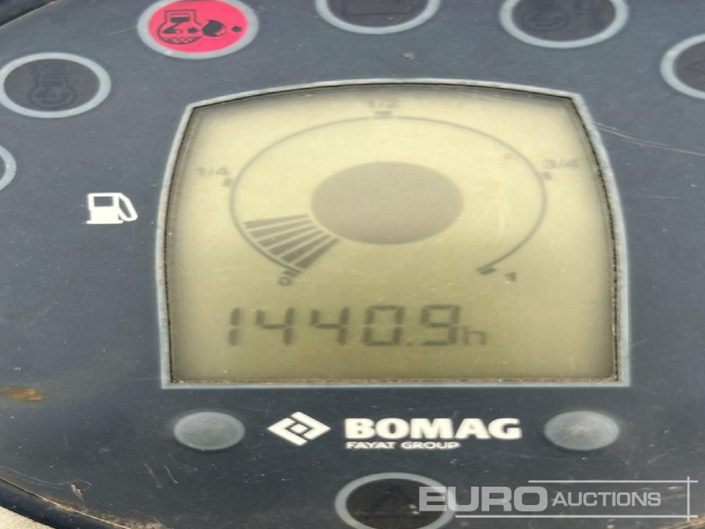 2014 Bomag BW120AD-5 - Silindir makinesi: fotoğraf 4 2014 Bomag BW120AD-5 - Silindir makinesi: fotoğraf 4