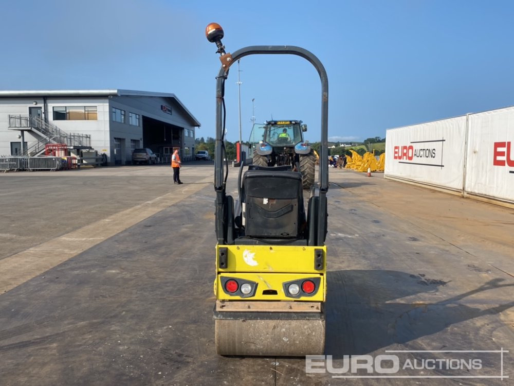 2014 Bomag BW80AD-5 - Silindir makinesi: fotoğraf 4 2014 Bomag BW80AD-5 - Silindir makinesi: fotoğraf 4
