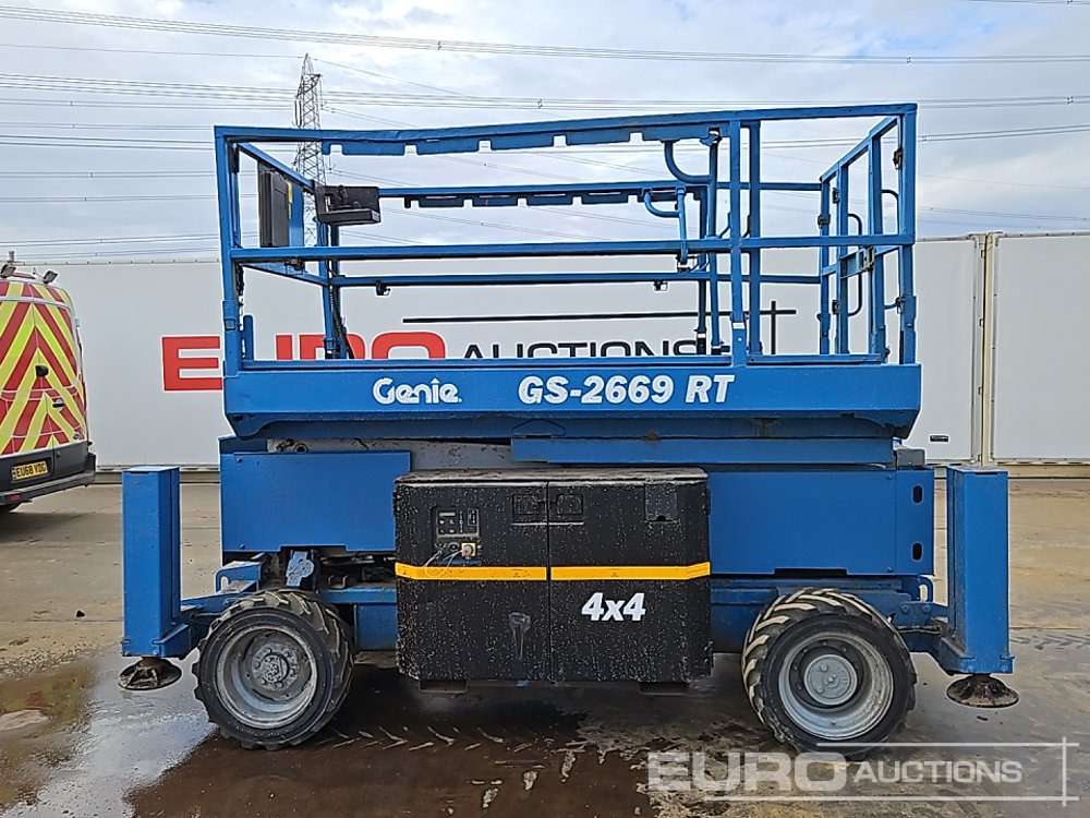 2014 Genie GS2669 RT - Araçüstü platform: fotoğraf 2 2014 Genie GS2669 RT - Araçüstü platform: fotoğraf 2