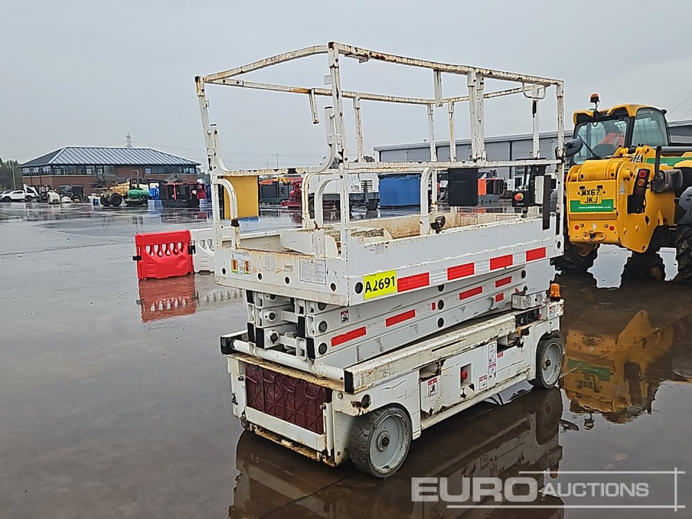 2014 Haulotte Compact 10 - Araçüstü platform: fotoğraf 5 2014 Haulotte Compact 10 - Araçüstü platform: fotoğraf 5