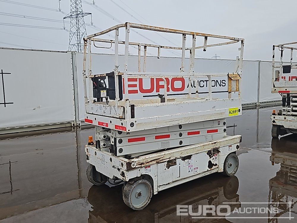 2014 Haulotte Compact 10 - Araçüstü platform: fotoğraf 1 2014 Haulotte Compact 10 - Araçüstü platform: fotoğraf 1
