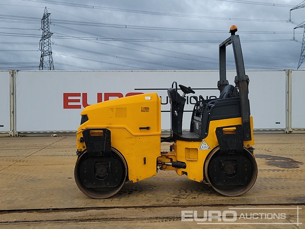 2014 JCB VMT380 - Silindir makinesi: fotoğraf 2 2014 JCB VMT380 - Silindir makinesi: fotoğraf 2