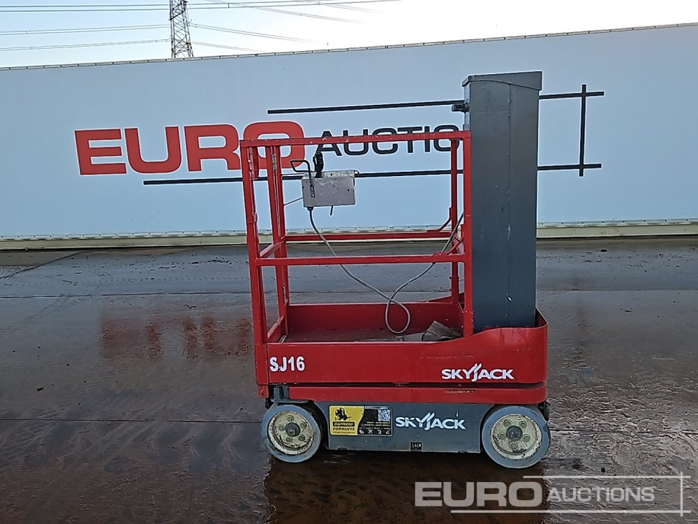 2014 SkyJack SJ 16 - Araçüstü platform: fotoğraf 2 2014 SkyJack SJ 16 - Araçüstü platform: fotoğraf 2