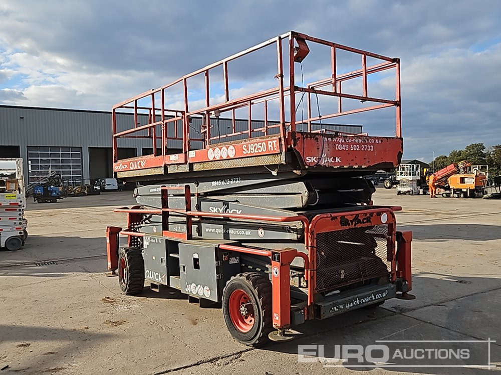 2014 SkyJack SJ9250 - Araçüstü platform: fotoğraf 3 2014 SkyJack SJ9250 - Araçüstü platform: fotoğraf 3