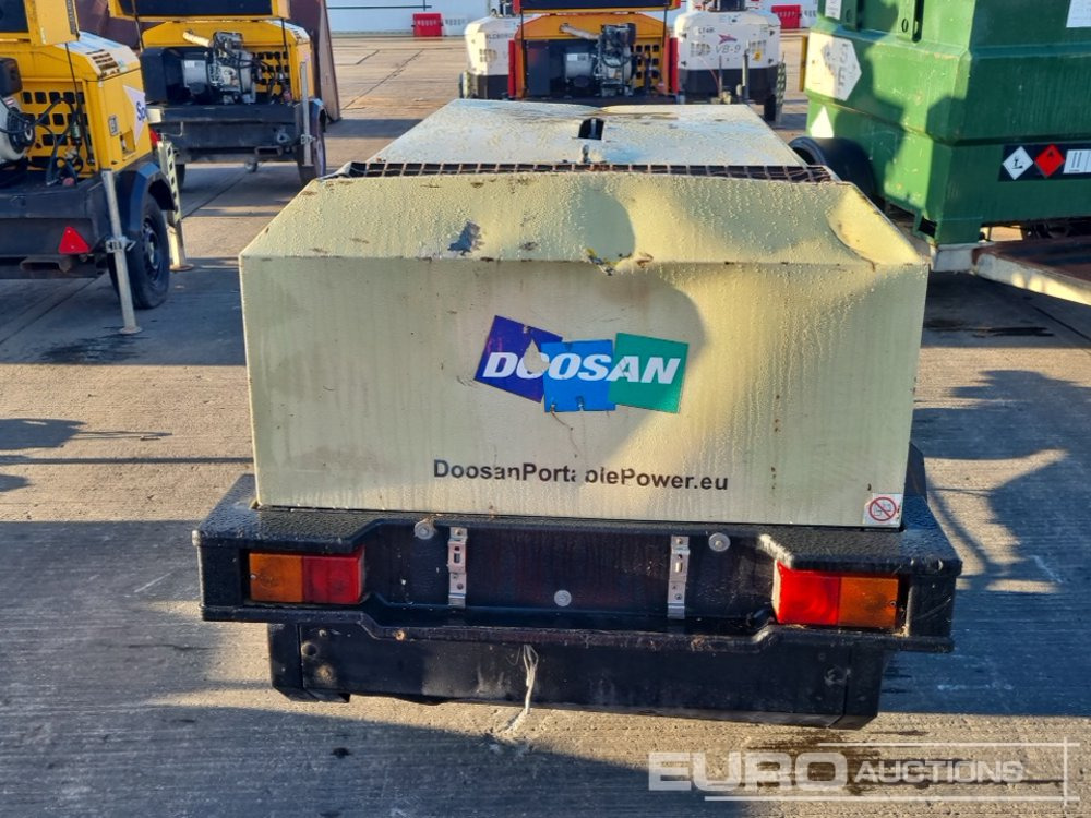 2015 Doosan 741 - Hava kompresörü: fotoğraf 4 2015 Doosan 741 - Hava kompresörü: fotoğraf 4