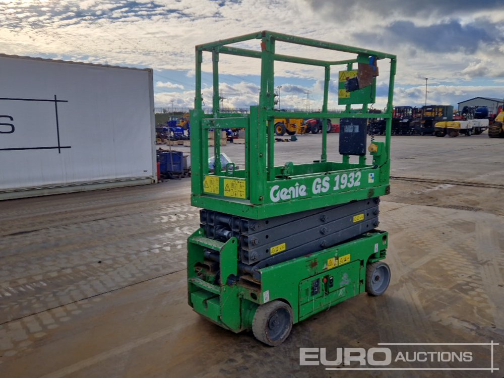 2015 Genie GS1932 - Araçüstü platform: fotoğraf 1 2015 Genie GS1932 - Araçüstü platform: fotoğraf 1