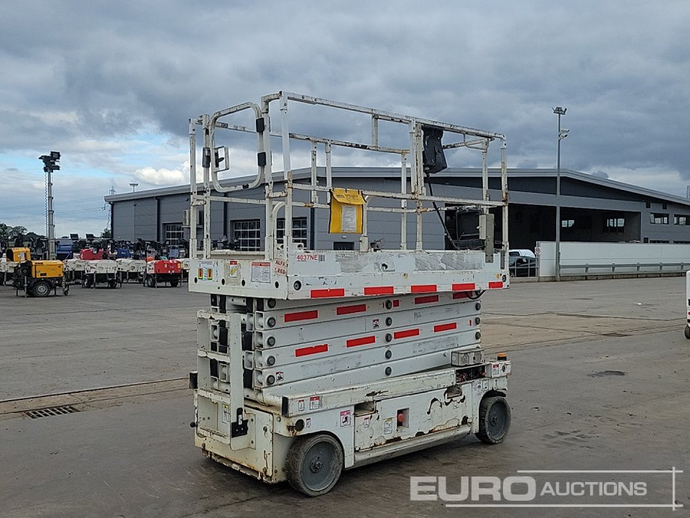 2015 Haulotte Compact 14 - Araçüstü platform: fotoğraf 5 2015 Haulotte Compact 14 - Araçüstü platform: fotoğraf 5