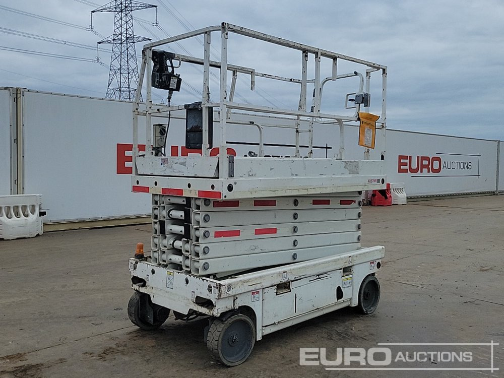 2015 Haulotte Compact 14 - Araçüstü platform: fotoğraf 1 2015 Haulotte Compact 14 - Araçüstü platform: fotoğraf 1