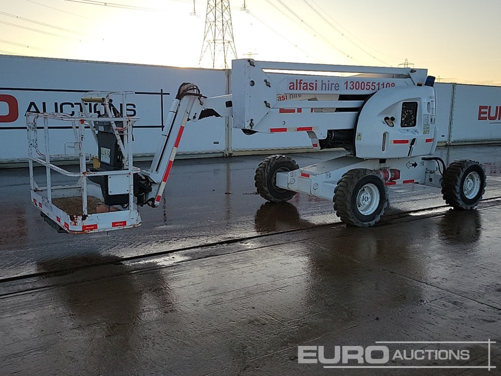 2015 JLG 450AJ - Araçüstü platform: fotoğraf 1 2015 JLG 450AJ - Araçüstü platform: fotoğraf 1