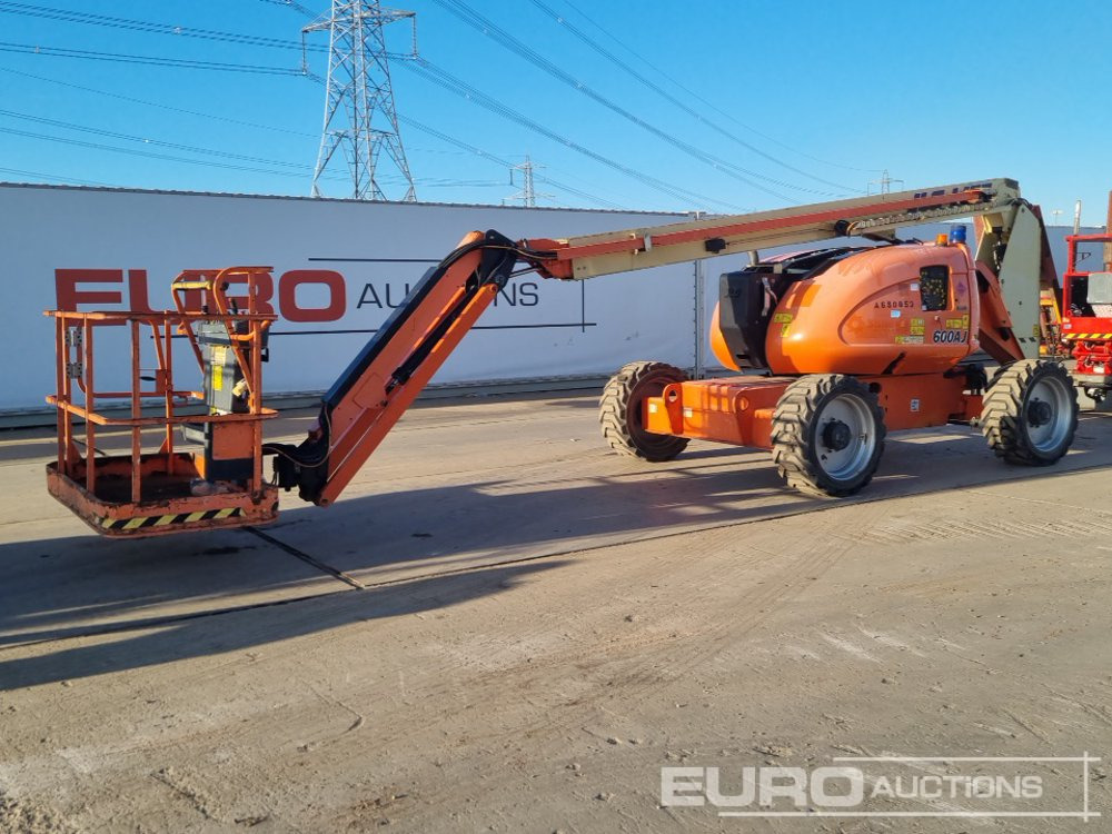 2015 JLG 600AJ - Araçüstü platform: fotoğraf 1 2015 JLG 600AJ - Araçüstü platform: fotoğraf 1