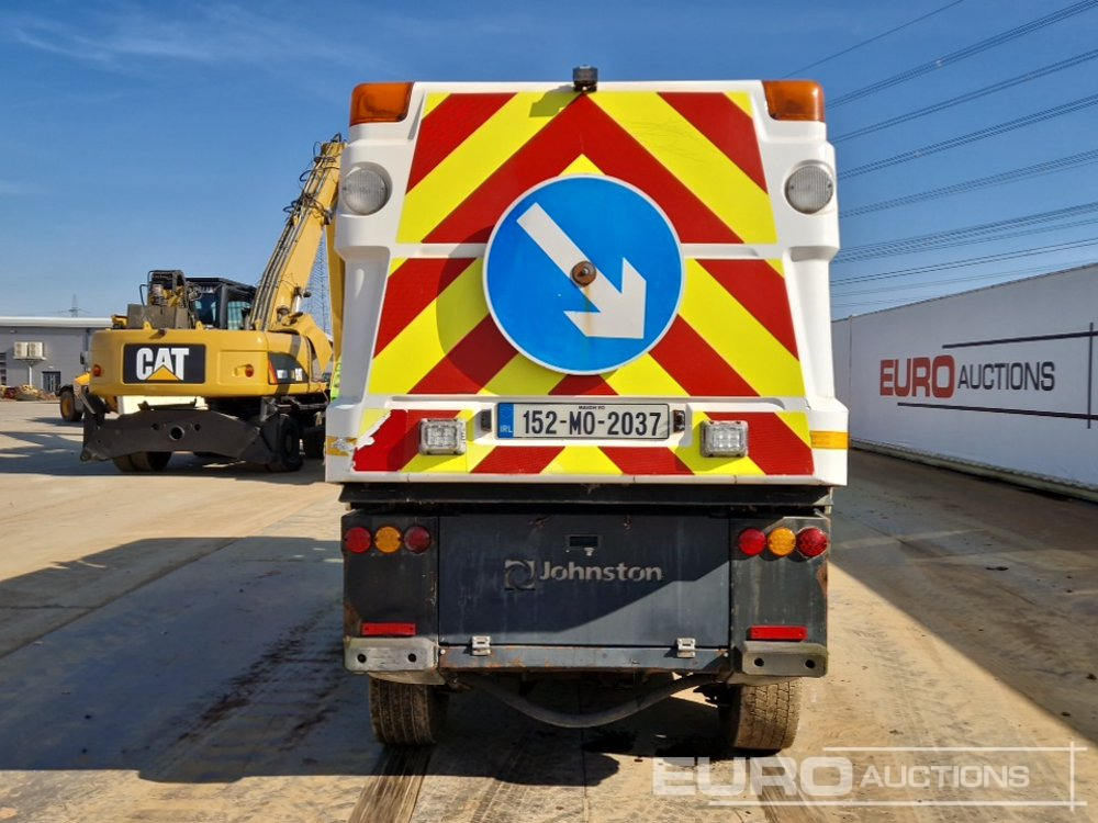 2015 Johnston CX400 - Yol süpürme aracı: fotoğraf 4 2015 Johnston CX400 - Yol süpürme aracı: fotoğraf 4