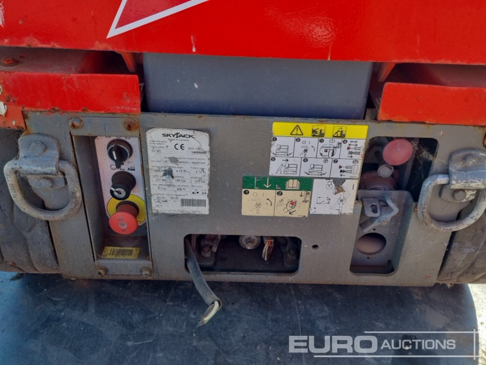 Araçüstü platform 2015 SkyJack SJ16: fotoğraf 22