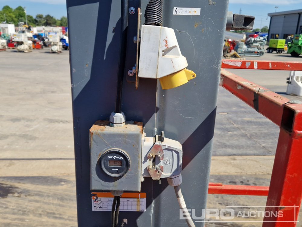 Araçüstü platform 2015 SkyJack SJ16: fotoğraf 17