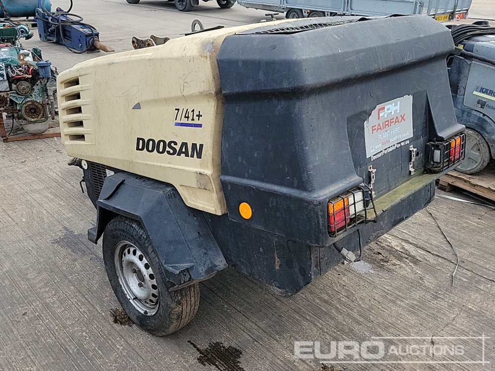 2017 Doosan 741+ - Hava kompresörü: fotoğraf 3 2017 Doosan 741+ - Hava kompresörü: fotoğraf 3