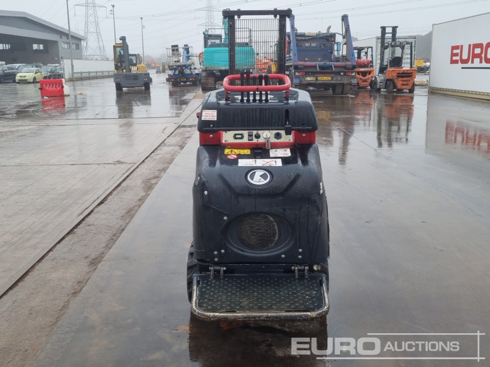 2017 Hinowa HS701 - Paletli damper: fotoğraf 4 2017 Hinowa HS701 - Paletli damper: fotoğraf 4