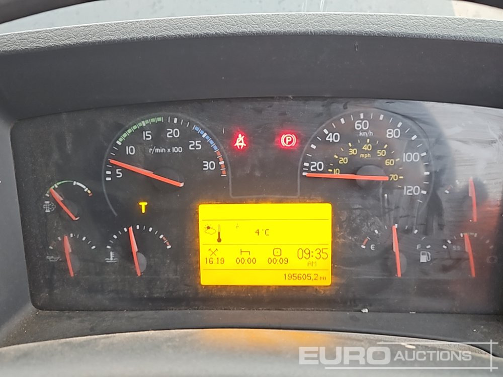 Hidrolift kamyon 2018 Volvo FL210: fotoğraf 41