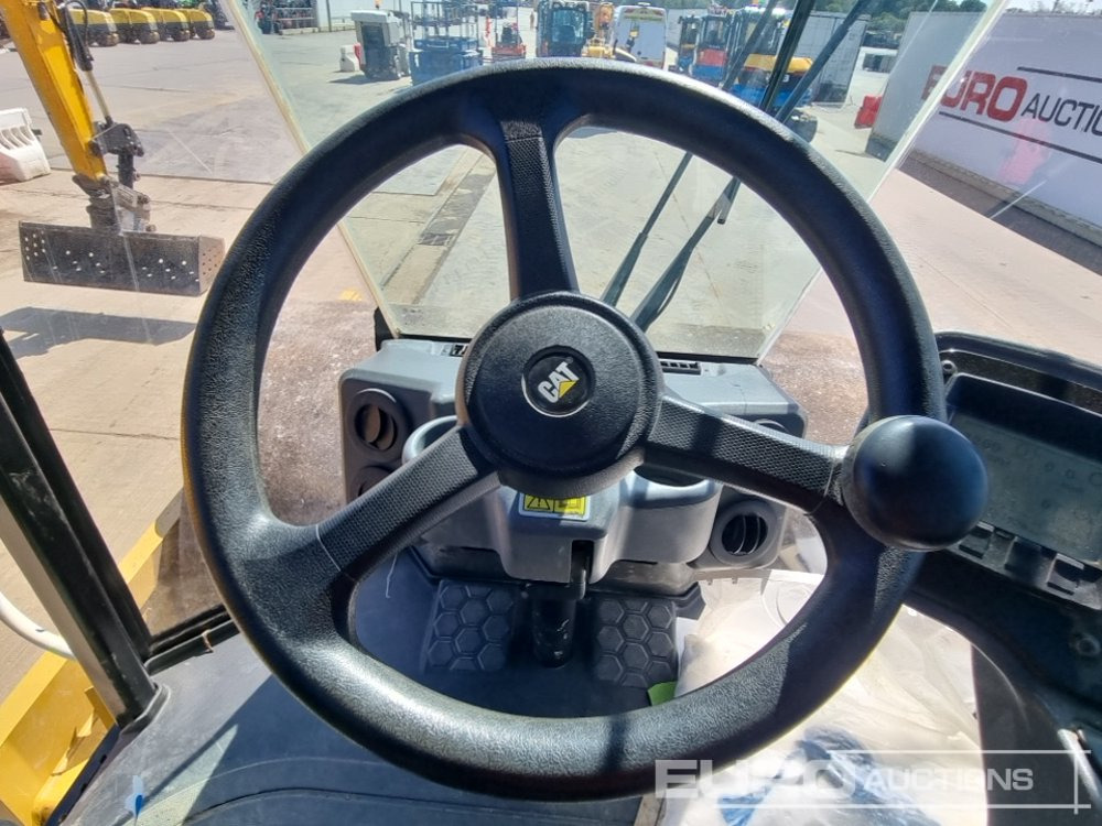 Silindir makinesi 2019 CAT CS66B: fotoğraf 24