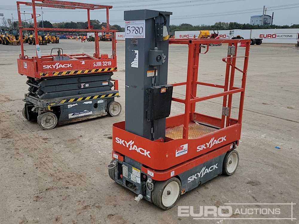 2019 SkyJack SJ16 - Araçüstü platform: fotoğraf 5 2019 SkyJack SJ16 - Araçüstü platform: fotoğraf 5