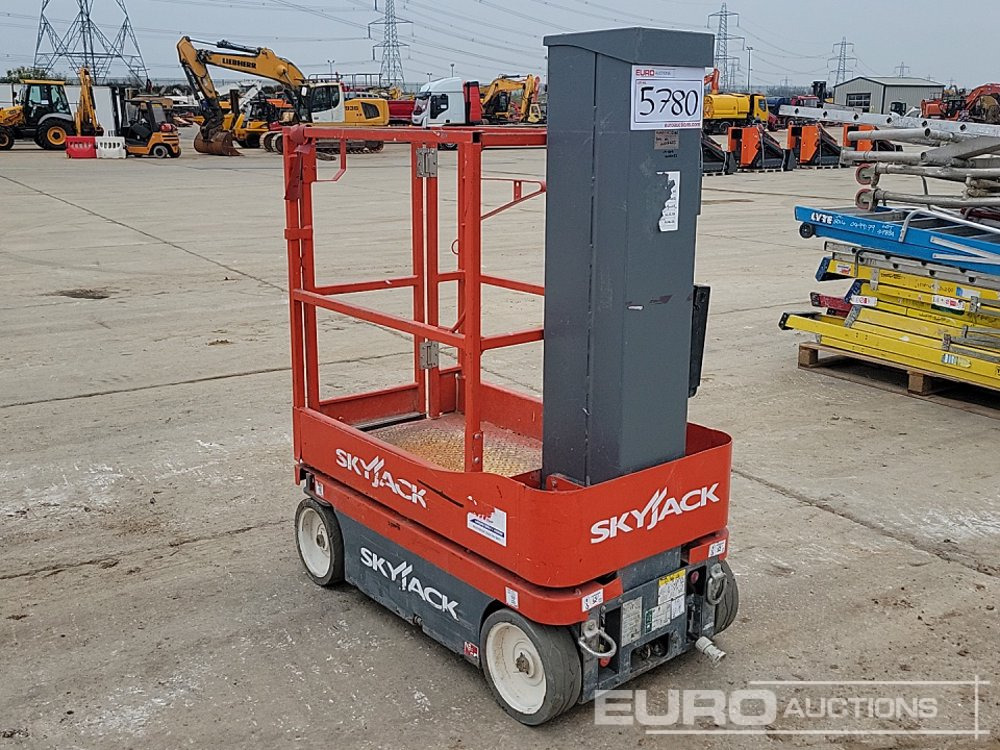 2019 SkyJack SJ16 - Araçüstü platform: fotoğraf 3 2019 SkyJack SJ16 - Araçüstü platform: fotoğraf 3