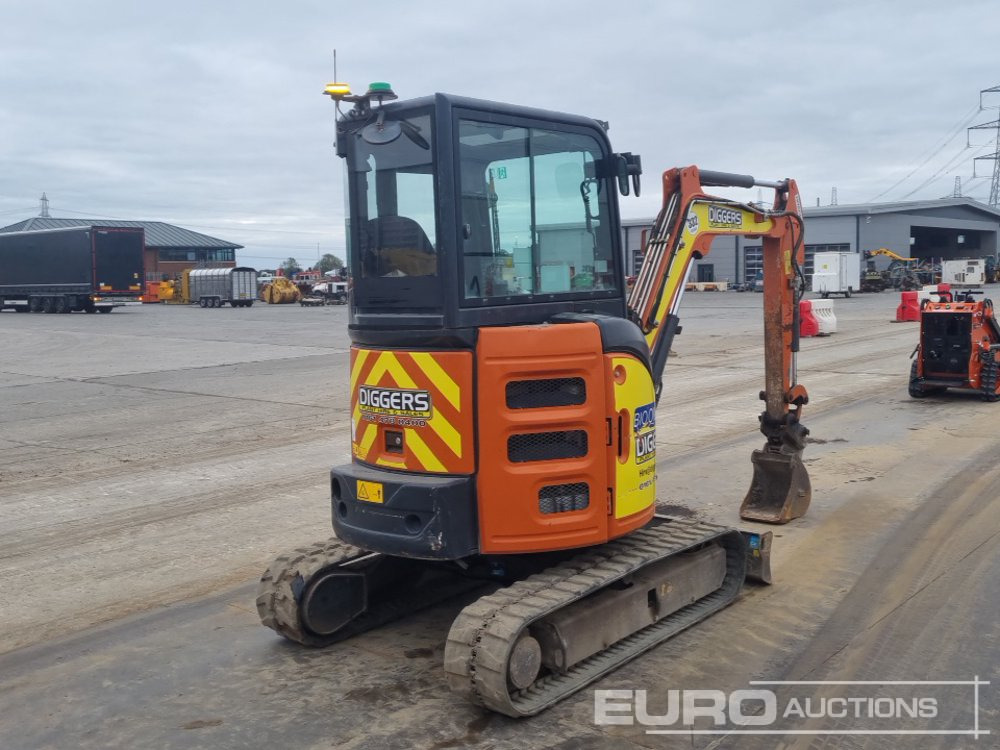 2020 Hitachi ZX26U-6 CR - Mini ekskavatör: fotoğraf 5 2020 Hitachi ZX26U-6 CR - Mini ekskavatör: fotoğraf 5