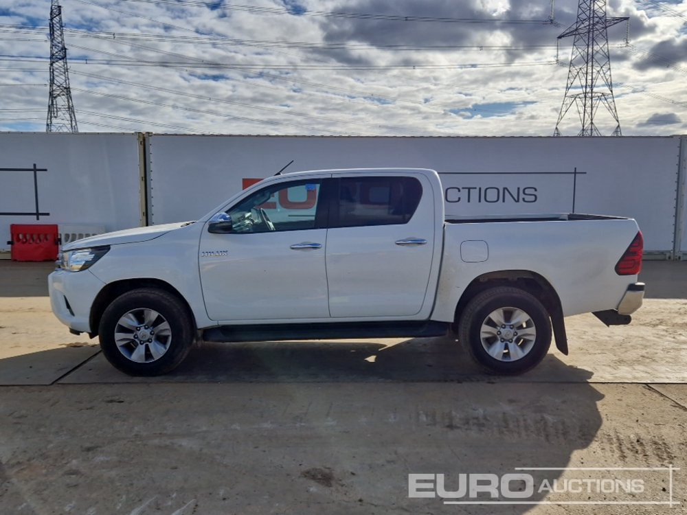 2020 Toyota Hilux Icon - Pikap: fotoğraf 2 2020 Toyota Hilux Icon - Pikap: fotoğraf 2