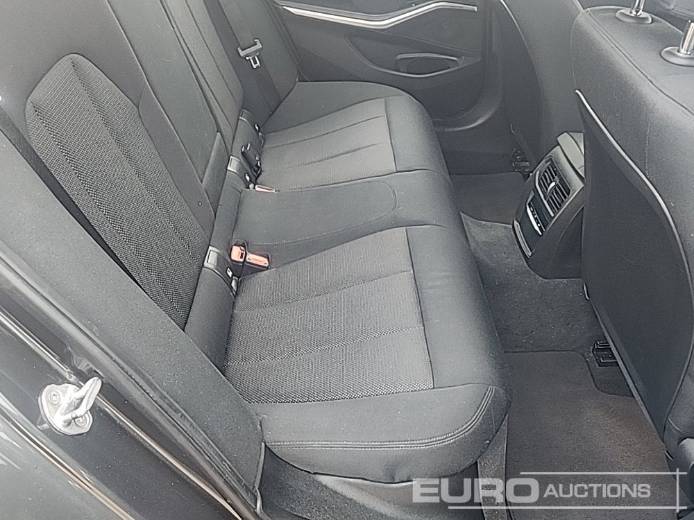 Binek araba 2021 BMW 330E SE PRO: fotoğraf 14 Binek araba 2021 BMW 330E SE PRO: fotoğraf 14