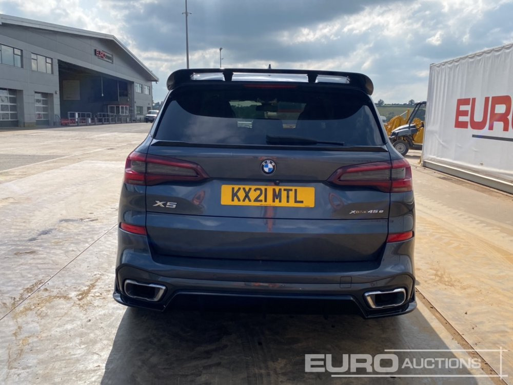 2021 BMW X5 45E M-Sport - SUV: fotoğraf 4 2021 BMW X5 45E M-Sport - SUV: fotoğraf 4
