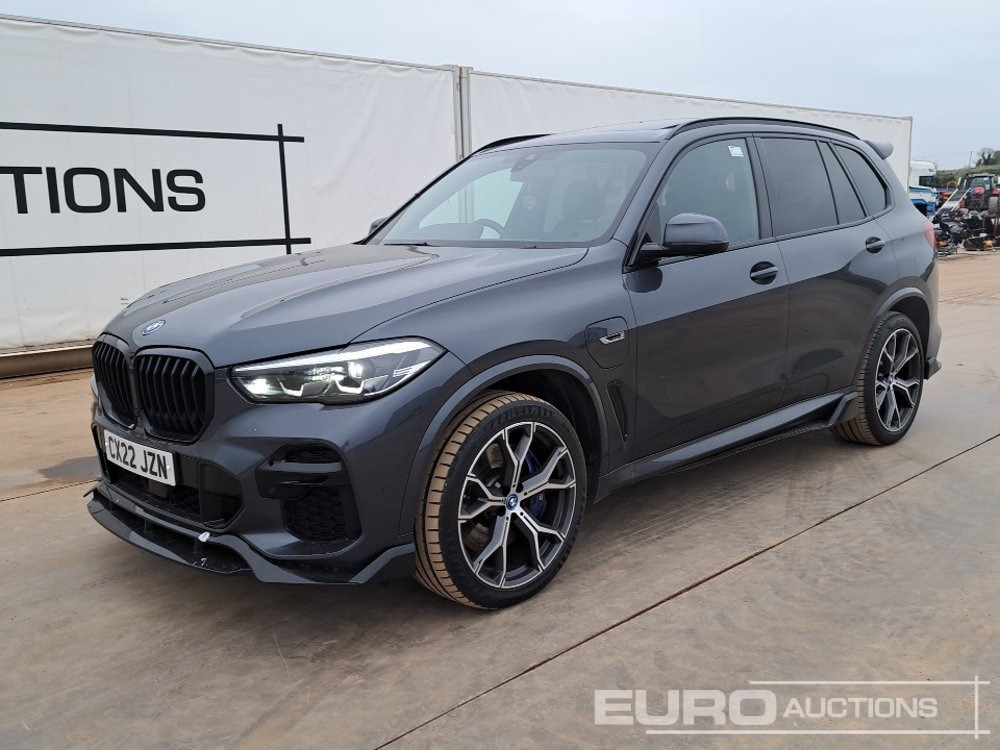 2022 BMW X5 45E M-Sport - SUV: fotoğraf 1 2022 BMW X5 45E M-Sport - SUV: fotoğraf 1