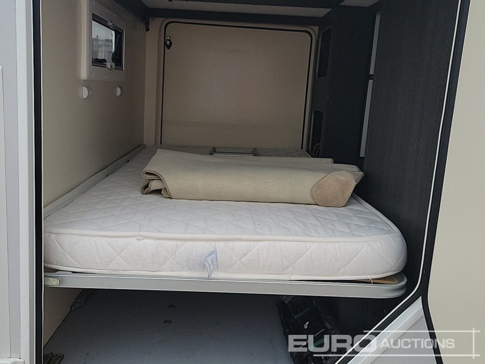 Camper van 2022 Ford Roller Team Zefiro 675: fotoğraf 16