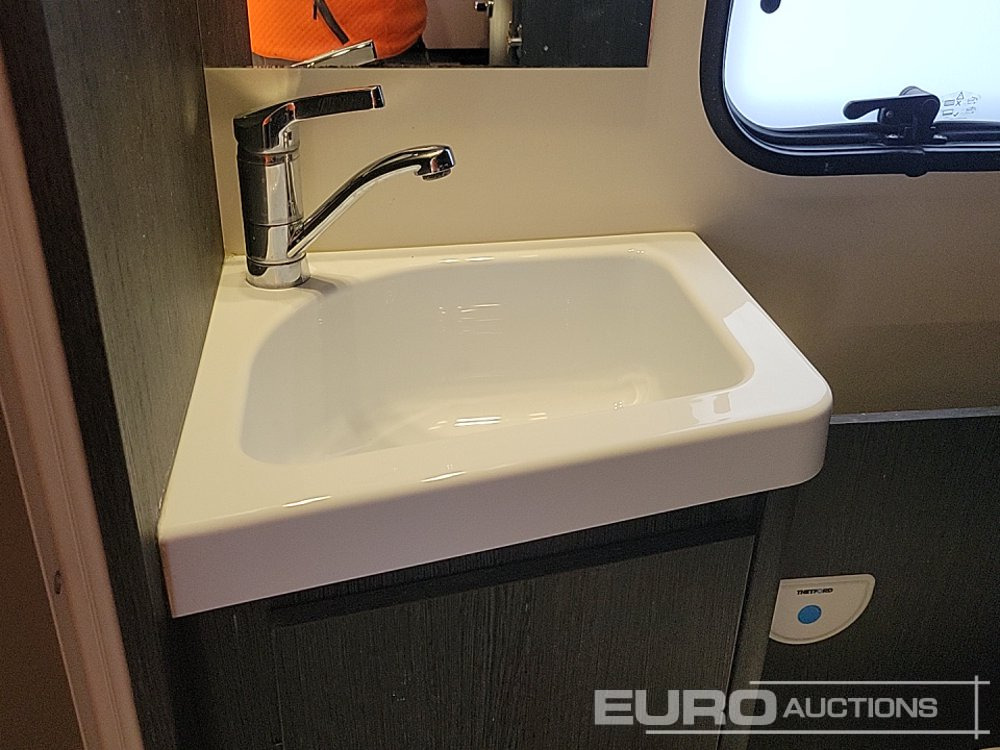 Camper van 2022 Ford Roller Team Zefiro 675: fotoğraf 31