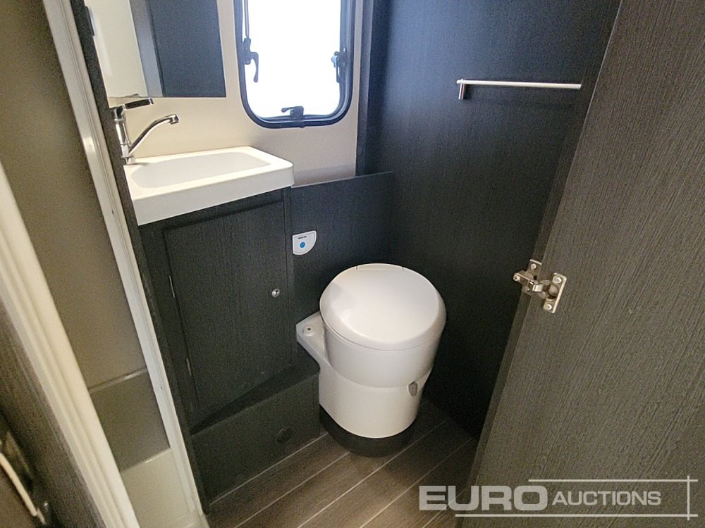 Camper van 2022 Ford Roller Team Zefiro 675: fotoğraf 29