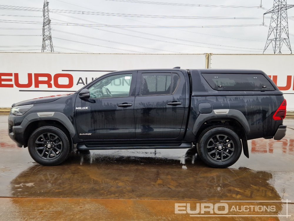 2022 Toyota Hilux Invincible X - Pikap: fotoğraf 2 2022 Toyota Hilux Invincible X - Pikap: fotoğraf 2