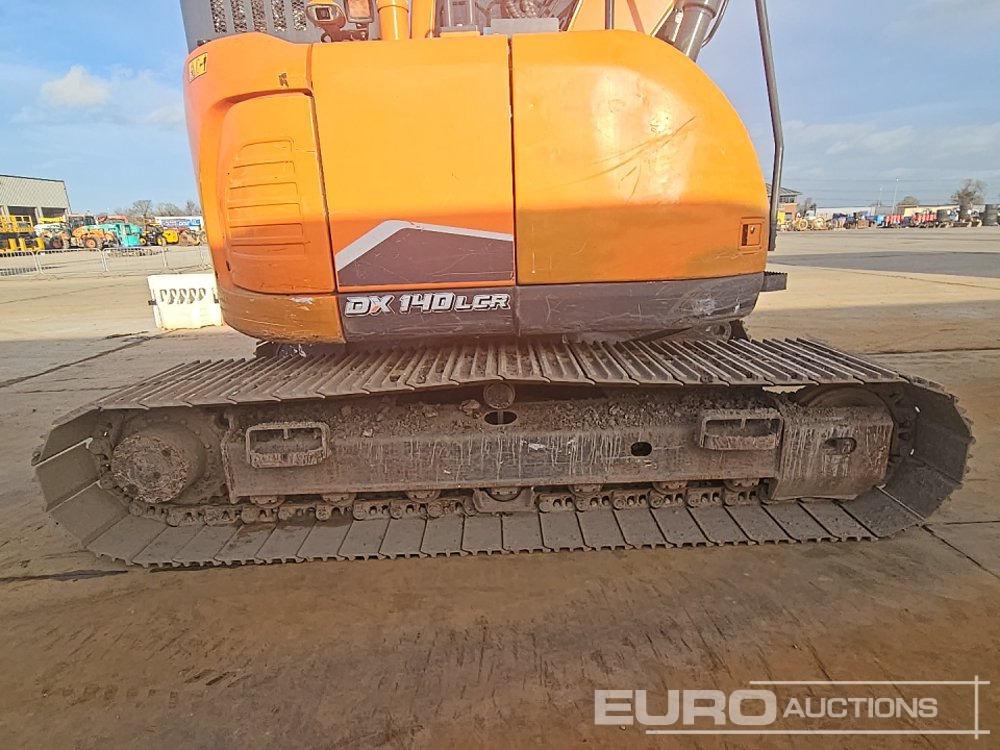Paletli ekskavatör 2023 Doosan DX140LCR-7: fotoğraf 14