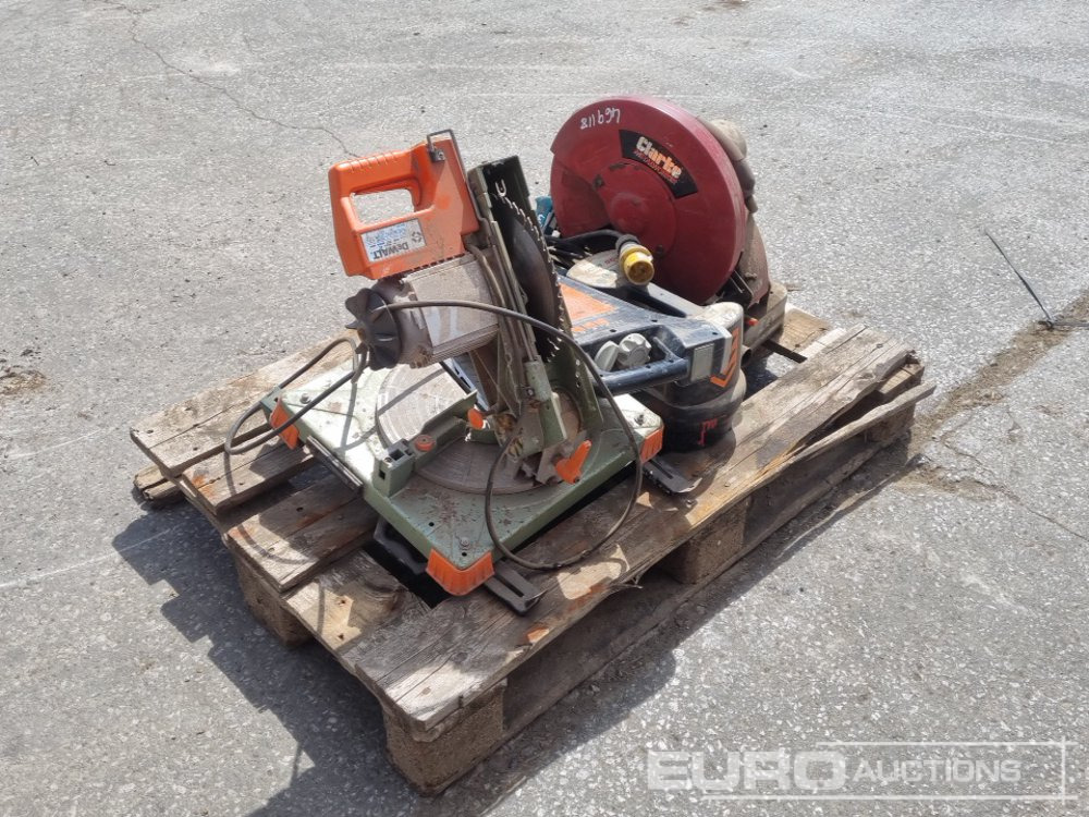 230Volt Crcular Saw (2 of), Scope Radio Detector (2 of), Makita 110Volt Impact Wrench, Ryobi 230Volt Drill - İnşaat ekipmanı: fotoğraf 3 230Volt Crcular Saw (2 of), Scope Radio Detector (2 of), Makita 110Volt Impact Wrench, Ryobi 230Volt Drill - İnşaat ekipmanı: fotoğraf 3