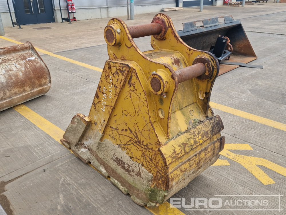 30" Digging Bucket 80mm Pin to suit 20 Ton Excavator - Kova: fotoğraf 3 30" Digging Bucket 80mm Pin to suit 20 Ton Excavator - Kova: fotoğraf 3