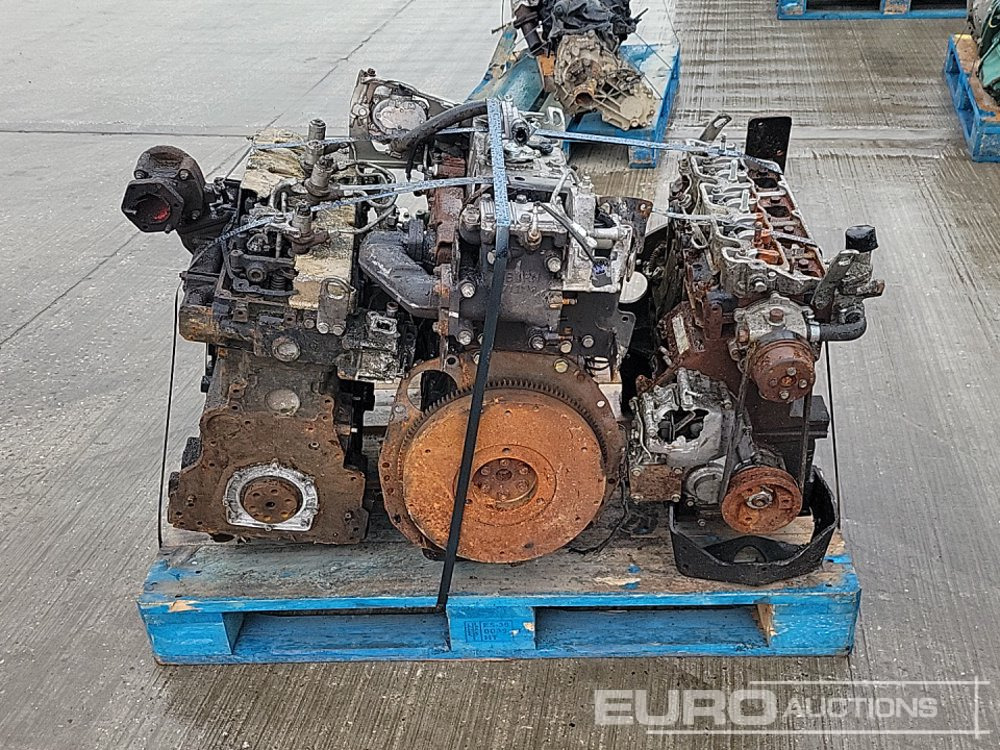 4 Cylinder Engine (3 of), 3 Cylinder Engine (Spares) - Motor: fotoğraf 4 4 Cylinder Engine (3 of), 3 Cylinder Engine (Spares) - Motor: fotoğraf 4